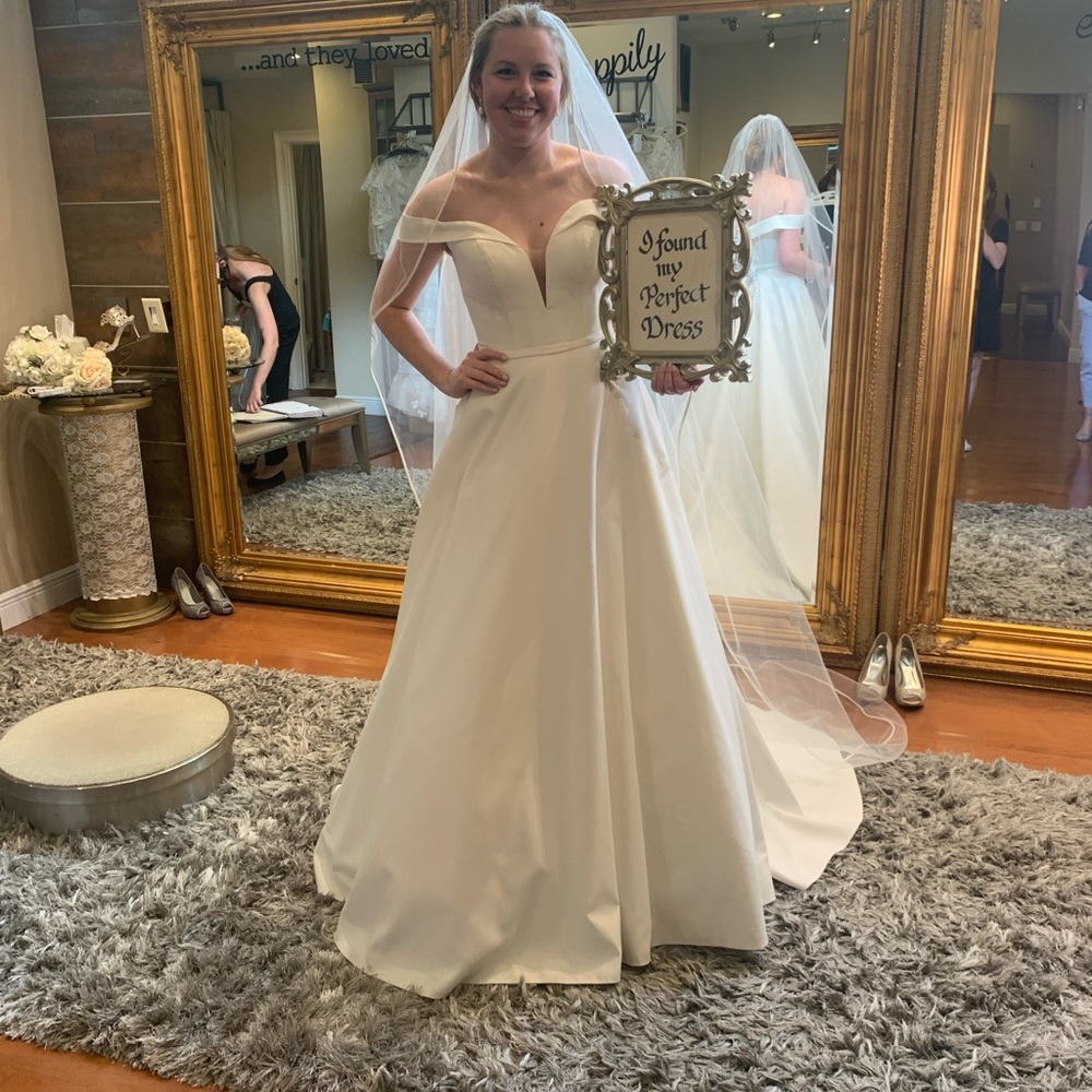 Essense of Australia wedding dress